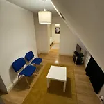 Archway Court